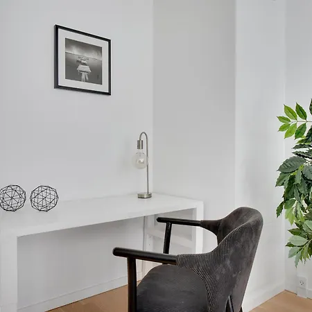 Sanders Field's - Chic Three-bedroom Townhouse With Private Terrace * 哥本哈根